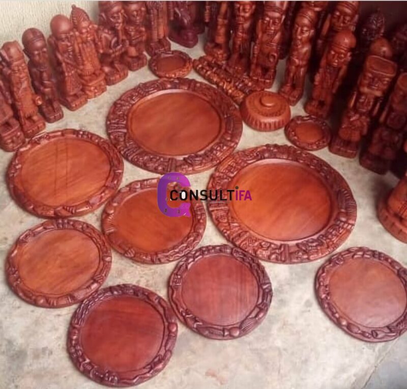 Opon Ifa and Orisa (Ifa Tray and gods)